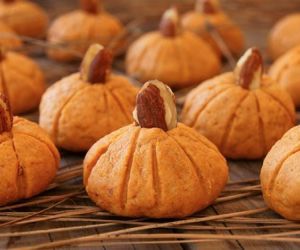 Pumpkin Almond Cookies 