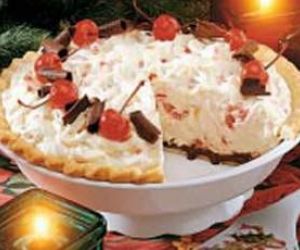 White Christmas Pie