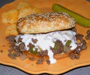 Philly Cheesesteak Sloppy Joe 