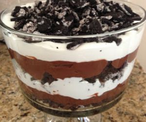 Oreo Chocolate Brownie Trifle