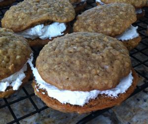 Oatmeal Cream Pies