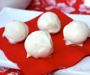 Peanut Butter Snowballs