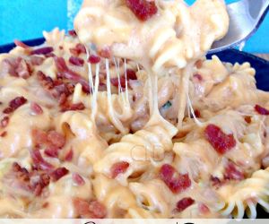 Beer Macaroni & Cheese with Bacon