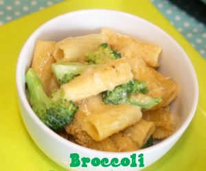 Broccoli Macaroni & Cheese