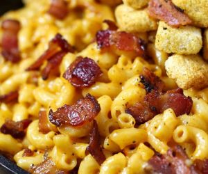 Jack Daniels Bacon Mac & Cheese