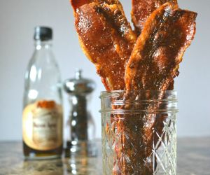 Maple Glazed Black Pepper Bacon