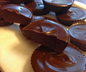 Healthier Chocolate Peanut Butter Fudge