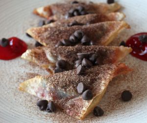 Chocolate Cherry Wontons