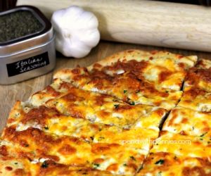 The Best Cheesy Bread Sticks