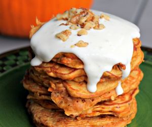 Carrot Cake Pancakes with Cream Cheese Glaze