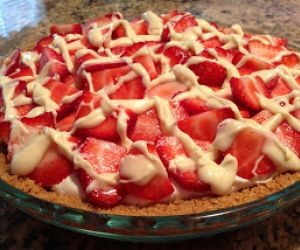 Strawberry White Chocolate Pie