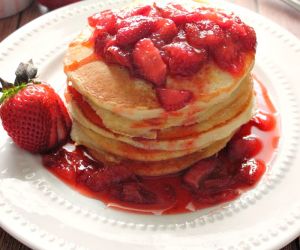 Ricotta Pancakes with Fresh Strawberry Syrup