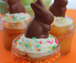 Easter Mini Cakes Jar