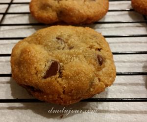 Paleo/Gluten Free Chocolate Chip Cookies