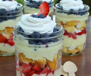 Lemon Mousse Fruit Parfaits