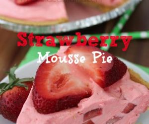 Strawberry Mousse Pie