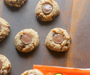 Flourless Reeses Peanut Butter Cookies