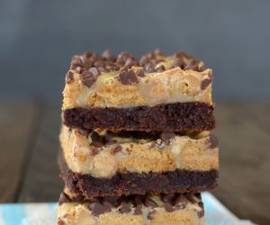 Peanut Butter Nutter Butter Brownie Bars