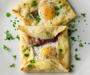 Ham & Egg Crepe Squares