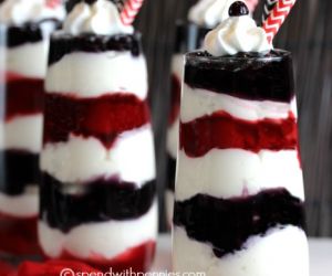 No Bake Cheesecake Parfaits