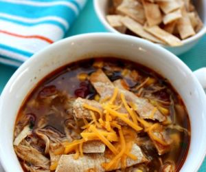 Crock Pot Chicken Tortilla Soup