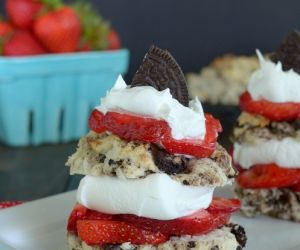 Coconut Oreo Strawberry Shortcakes