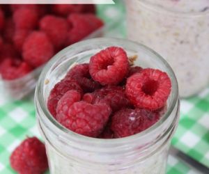 Raspberry Vanilla Overnight Oatmeal