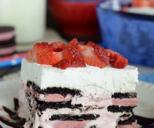 Berry Oreo Icebox Cake