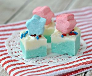 Patriotic Berrylicious Fudge