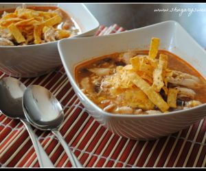 Slow Cooker Chicken Enchilada Soup