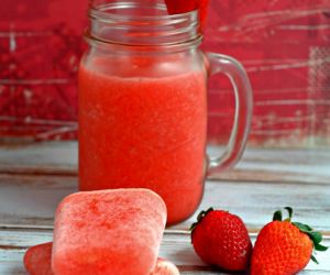 Strawberry Daiquiri Popsicles