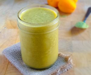 Apricot & Vanilla Matcha Smoothie