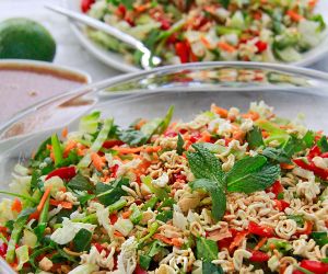 Chinese Salad with Crunchy Peanut Ginger Dressing