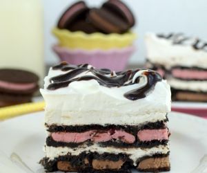 Banana Split Ice Box Cake