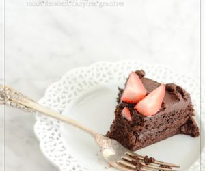 Strawberry Chocolate Paleo Cake