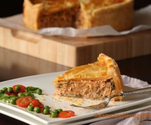 Country Style Brazilian Chicken Pie