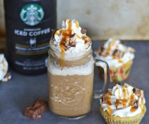 DIY Starbucks Iced Caramel Snickers Frappuccino