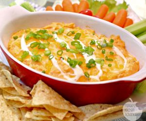 Creamy Ranch Buffalo Chicken Dip