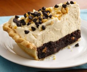 Mile High Peanut Butter Pie