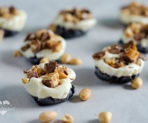 No Bake Snickers Cheesecake Bites