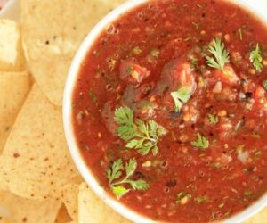 Simple Smoky Salsa