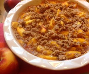 Peach Peanut Butter Crisp