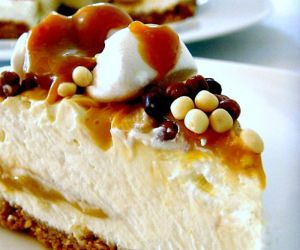 Caramel Mountain Top Cheesecake