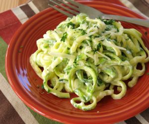 5 Ingredients:  Low Carb: Easy Zucchini Noodle Alfredo