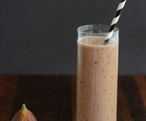 Chocolate Fig Protein Smoothie