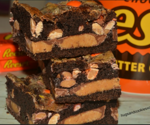 Reeses Gooey Cake Bars