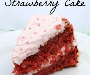 Simply Delicious Strawberry Cake