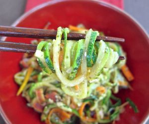 Zucchini Noodles with Seaweed Pesto