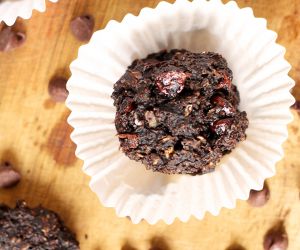 Vegan:  Gluten Free: Double Chocolate Oatmeal Cookies