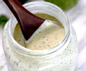 5 Minute Blender Tomatillo Avocado Ranch Dressing